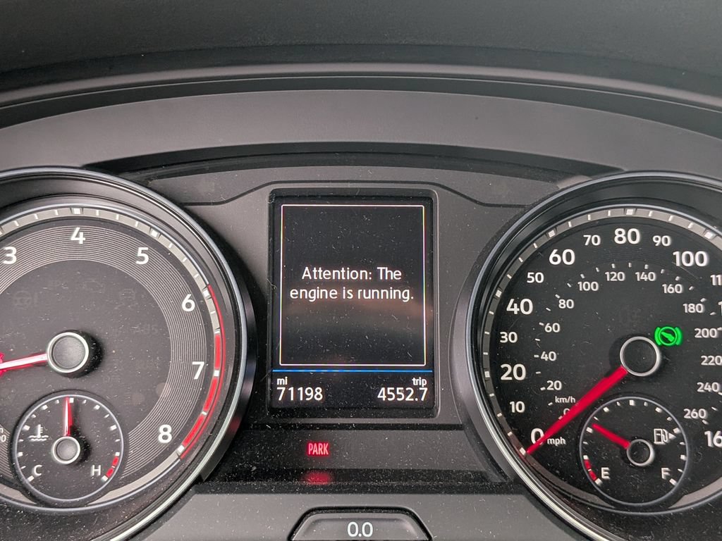 Used 2021 Volkswagen Atlas SE w/ Towing Package FWD image 32