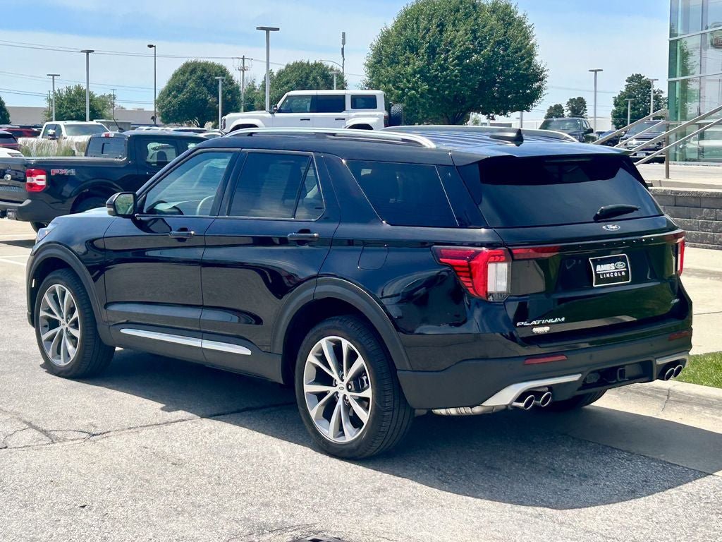Certified 2025 Ford Explorer Platinum w/ Ultimate Package AWD/4WD image 4