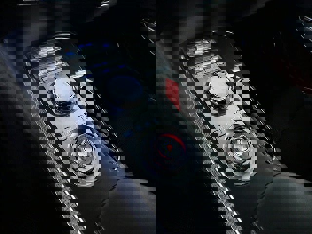 Used 2024 Genesis GV70 2.5T w/ Sport Prestige Package image 20