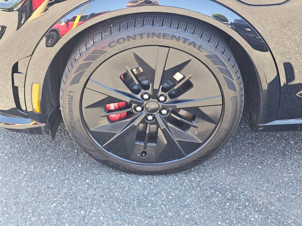 Certified 2025 Ford Mustang Mach-E GT AWD/4WD image 9