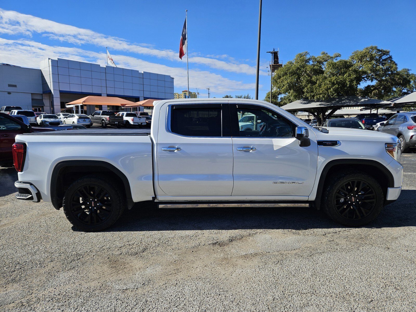 Used 2021 GMC Sierra 1500 Denali w/ Denali Ultimate Package image 2