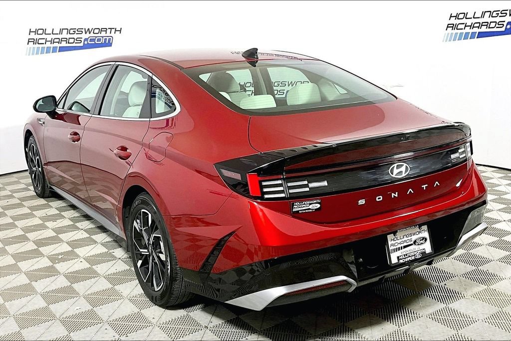 Used 2025 Hyundai Sonata SEL FWD image 8