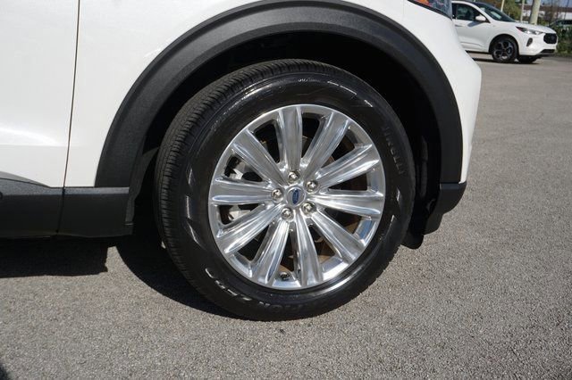 Certified 2022 Ford Explorer Limited w/ Limited Technology Package image 28