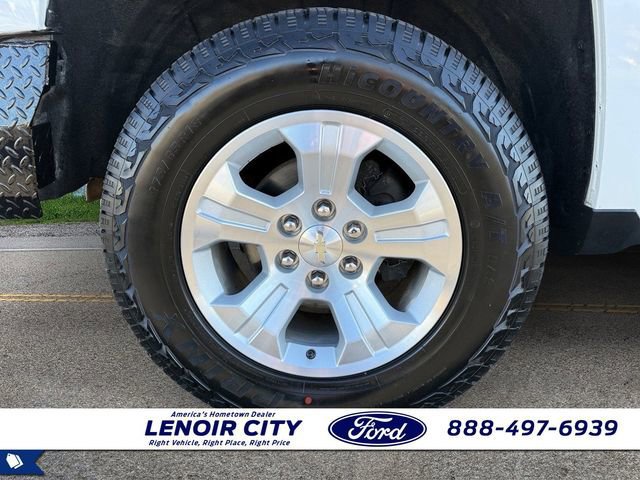 Used 2018 Chevrolet Silverado 1500 LT w/ All Star Edition image 9