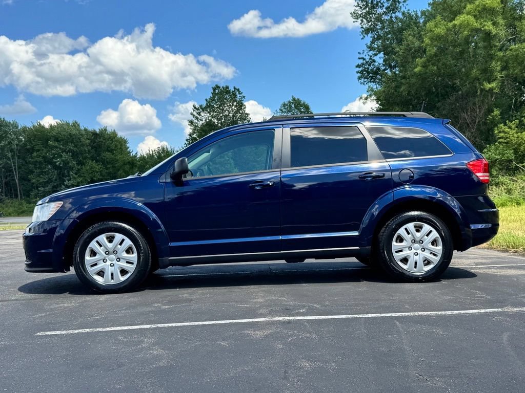 Used 2019 Dodge Journey SE FWD image 8