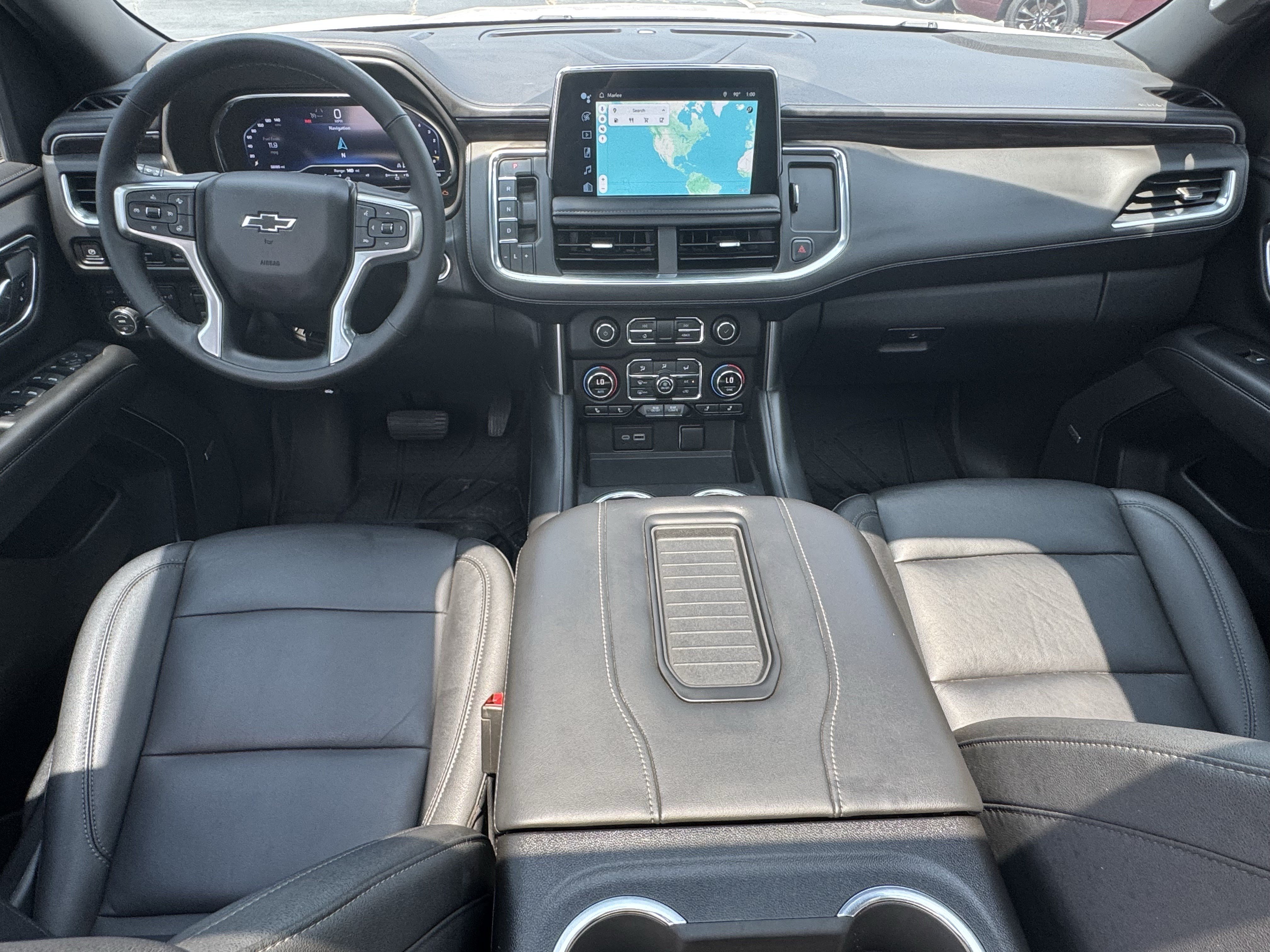 Used 2023 Chevrolet Suburban Z71 w/ Off-Road Capability Package AWD/4WD image 29