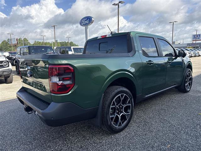 Certified 2025 Ford Maverick Lariat w/ 4K Tow Package AWD/4WD image 3