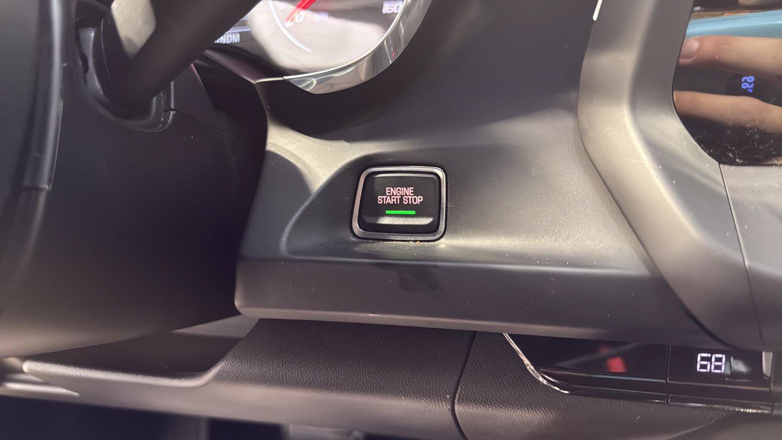 Used 2017 Chevrolet Camaro LT w/ Technology Package RWD image 22