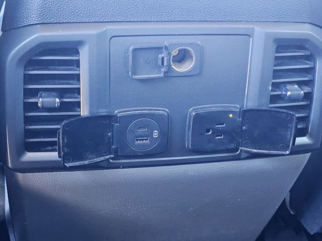 Certified 2022 Ford F250 XLT w/ XLT Premium Package image 17