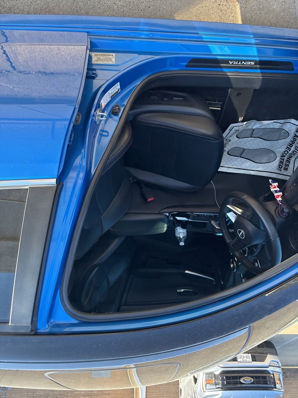 Used 2024 Nissan Sentra SR w/ SR Premium Package image 5