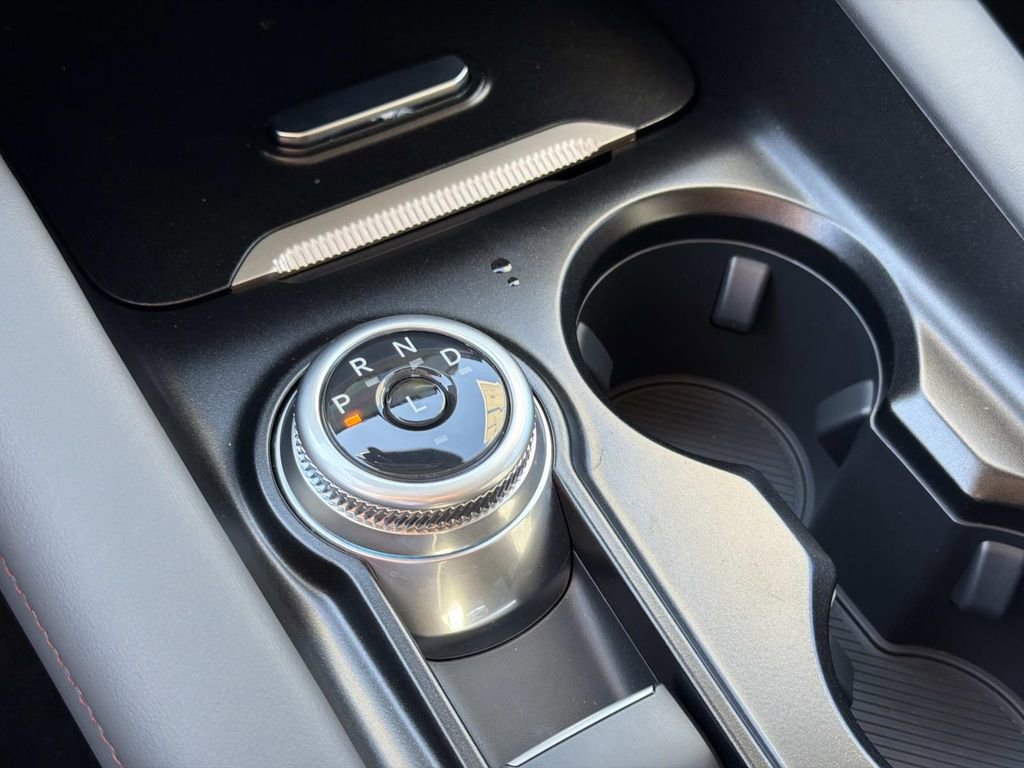 Certified 2025 Ford Explorer Active image 23