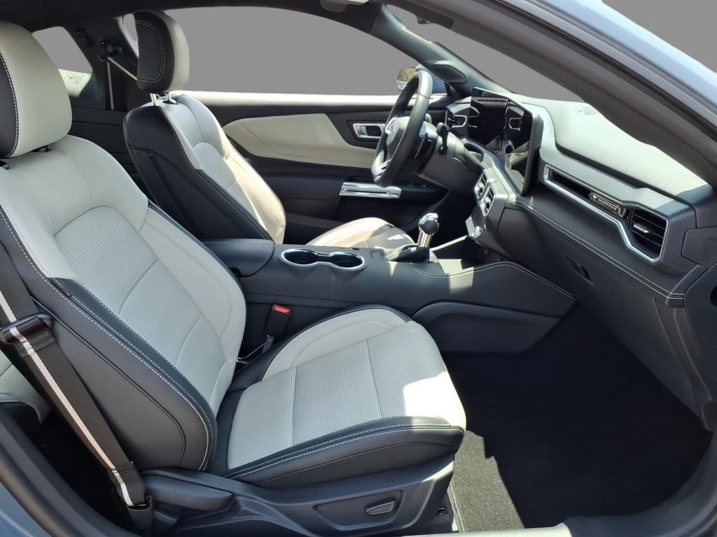 Certified 2025 Ford Mustang GT Premium RWD image 11