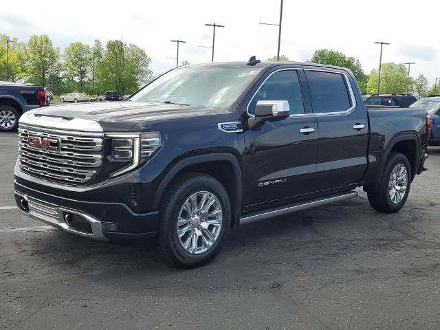 Used 2023 GMC Sierra 1500 Denali AWD/4WD image 2