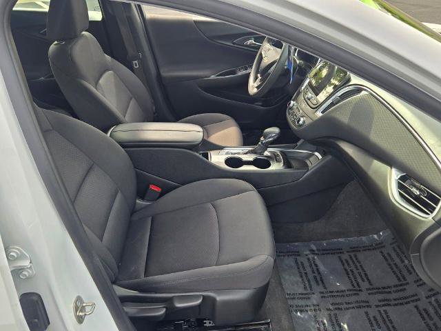 Used 2021 Chevrolet Malibu LT FWD image 5