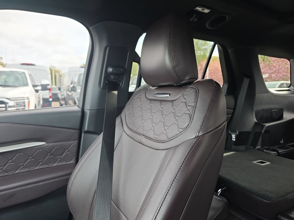 Certified 2025 Ford Explorer Platinum w/ LUX Leather Package AWD/4WD image 41
