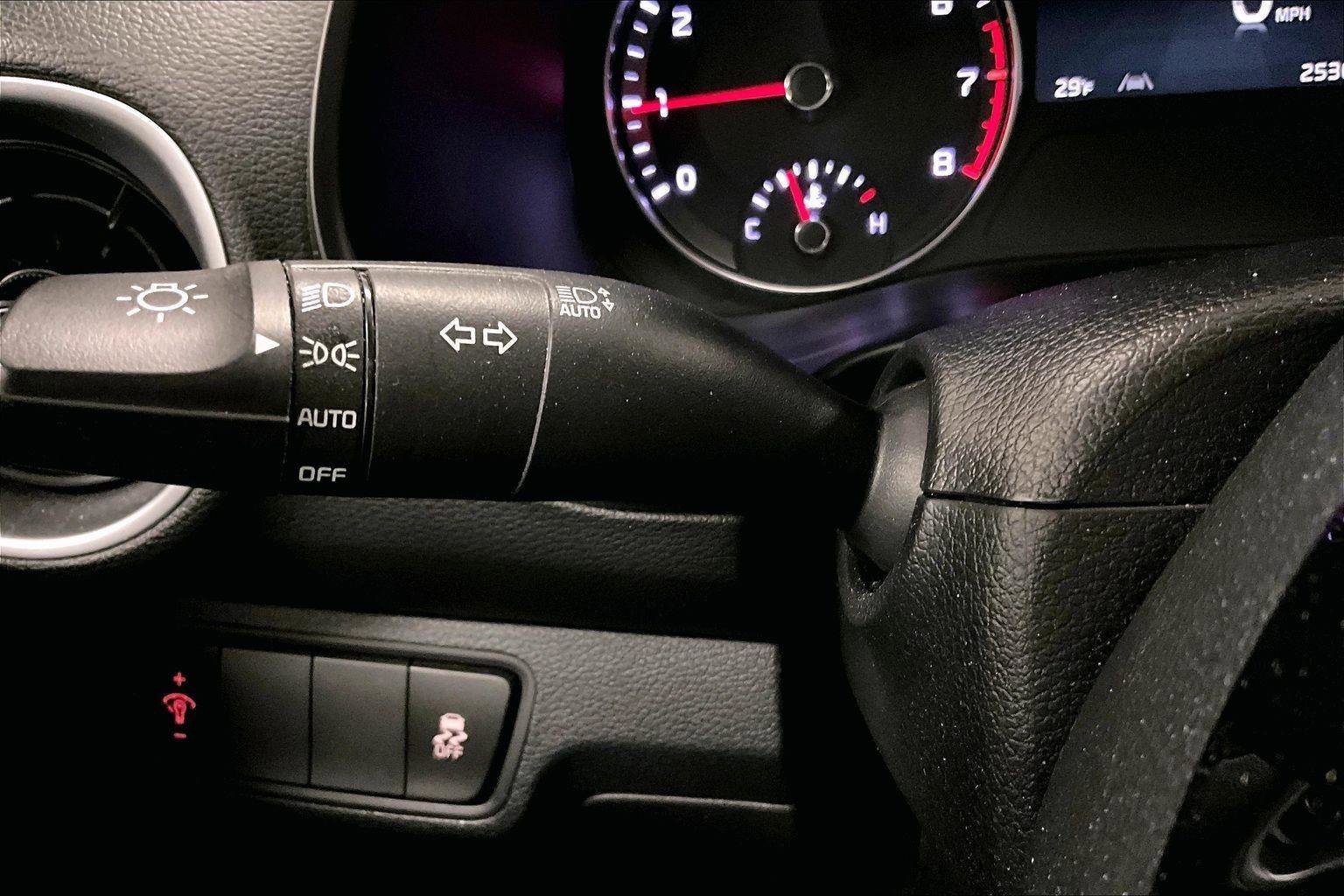 Used 2024 Kia Forte LXS image 30