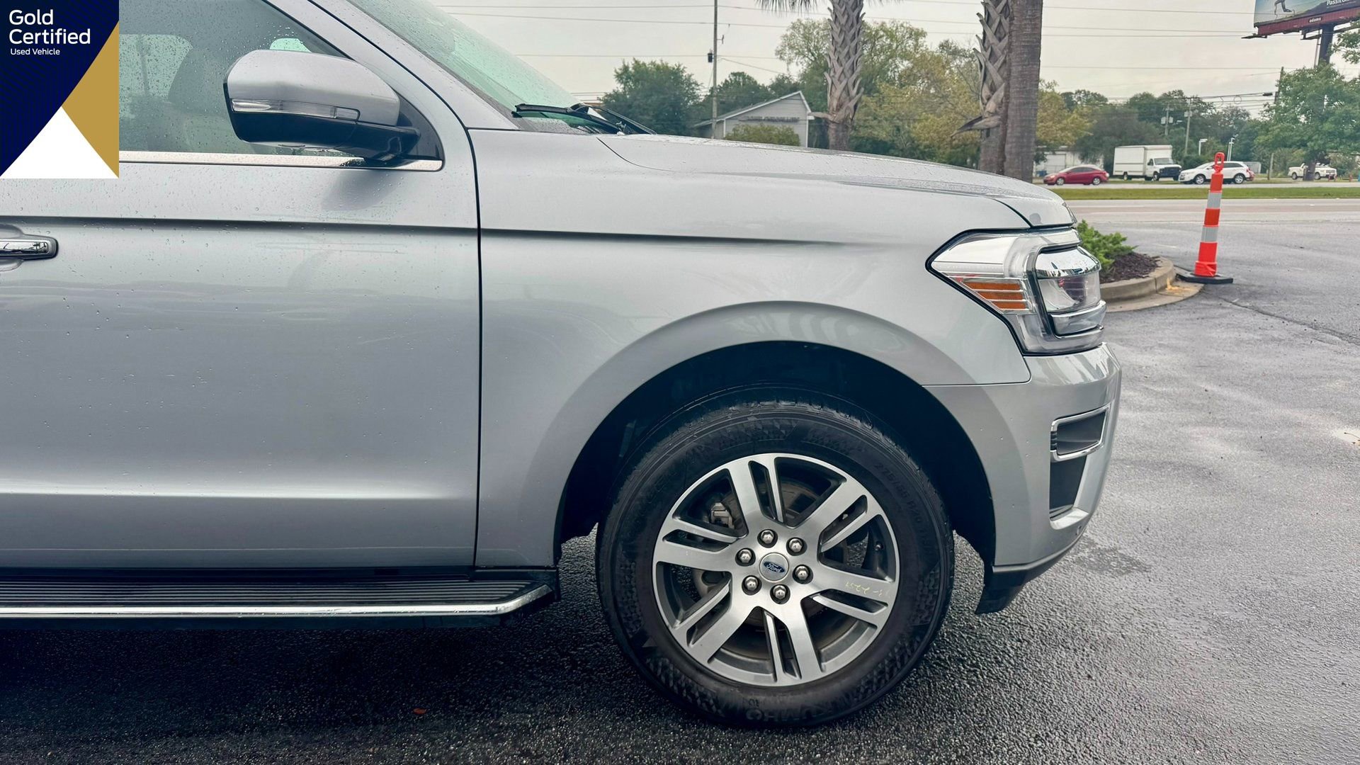 Certified 2023 Ford Expedition Max Limited image 4