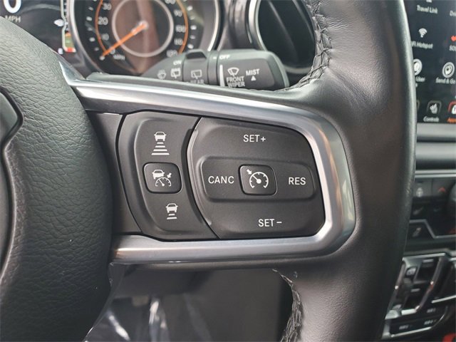 Used 2020 Jeep Wrangler Unlimited Sahara image 11