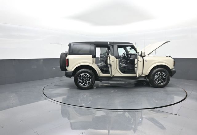 Certified 2025 Ford Bronco Outer Banks AWD/4WD image 42
