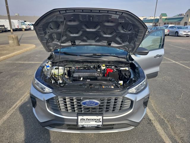 Certified 2023 Ford Escape AWD image 24