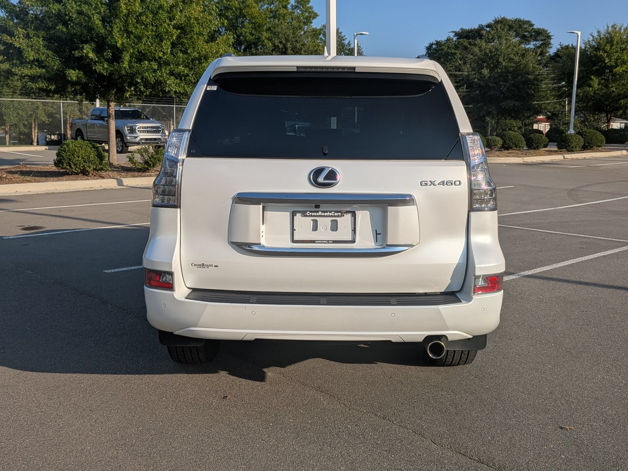 Used 2023 Lexus GX 460 Premium w/ Premium Package AWD/4WD image 5