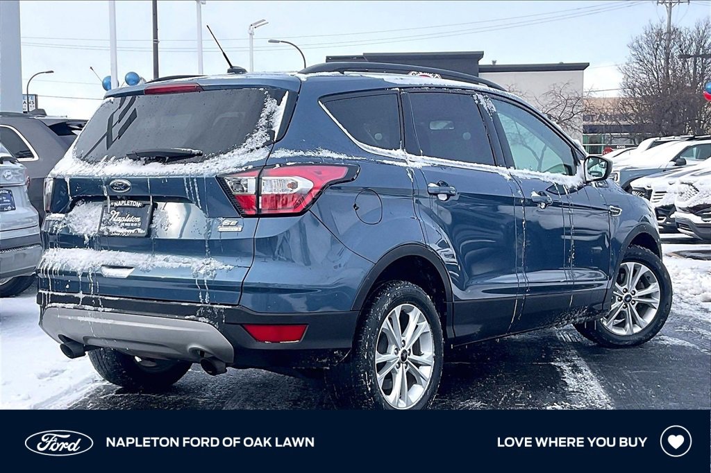 Certified 2018 Ford Escape SE image 11