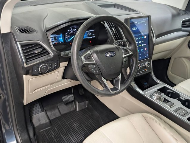 Certified 2022 Ford Edge Titanium w/ Equipment Group 301A AWD/4WD image 10