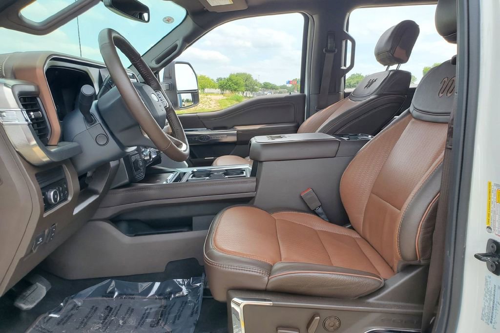 Certified 2026 Ford F450 King Ranch w/ FX4 Off-Road Package AWD/4WD image 4