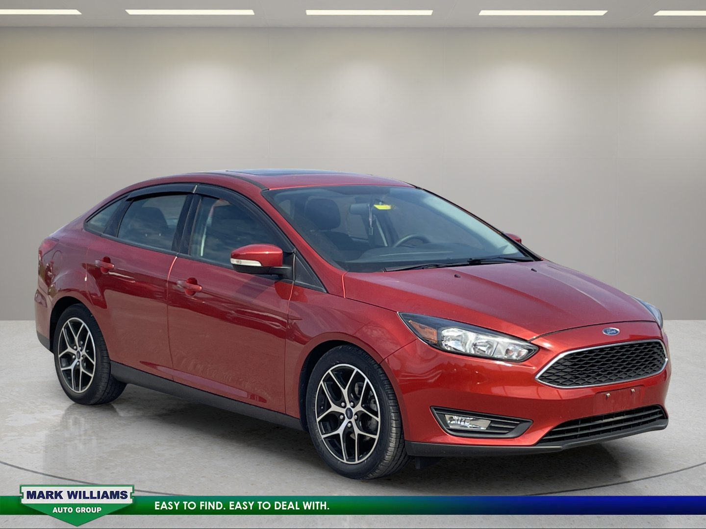 Certified 2018 Ford Focus SEL FWD image 1