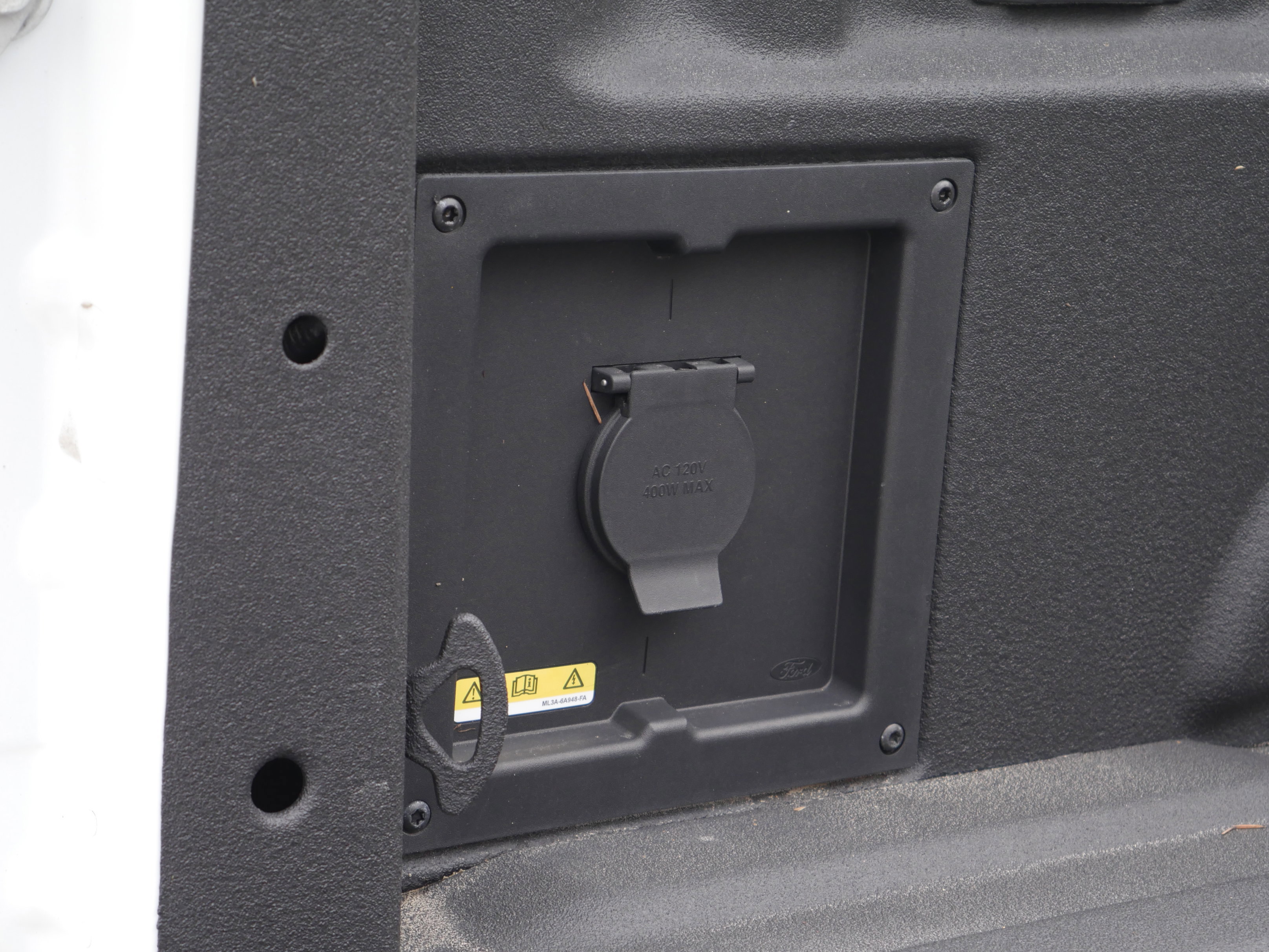 Certified 2023 Ford F150 Lariat image 28