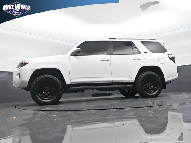 Used 2023 Toyota 4Runner SR5 Premium w/ Moonroof Package RWD image 12