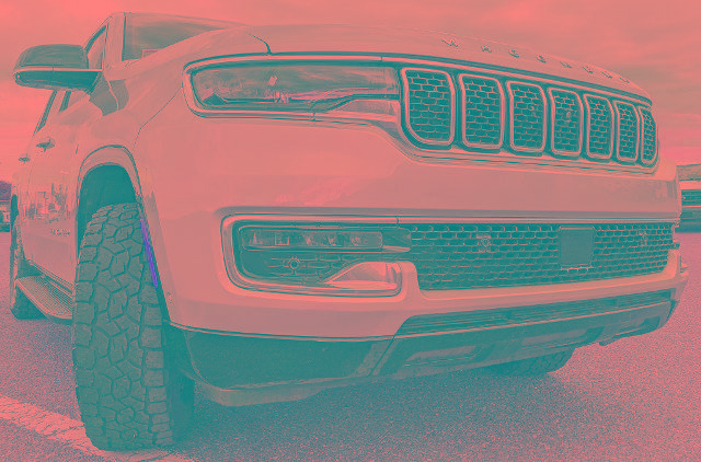 Used 2023 Jeep Wagoneer 4WD w/ Convenience Group I image 23