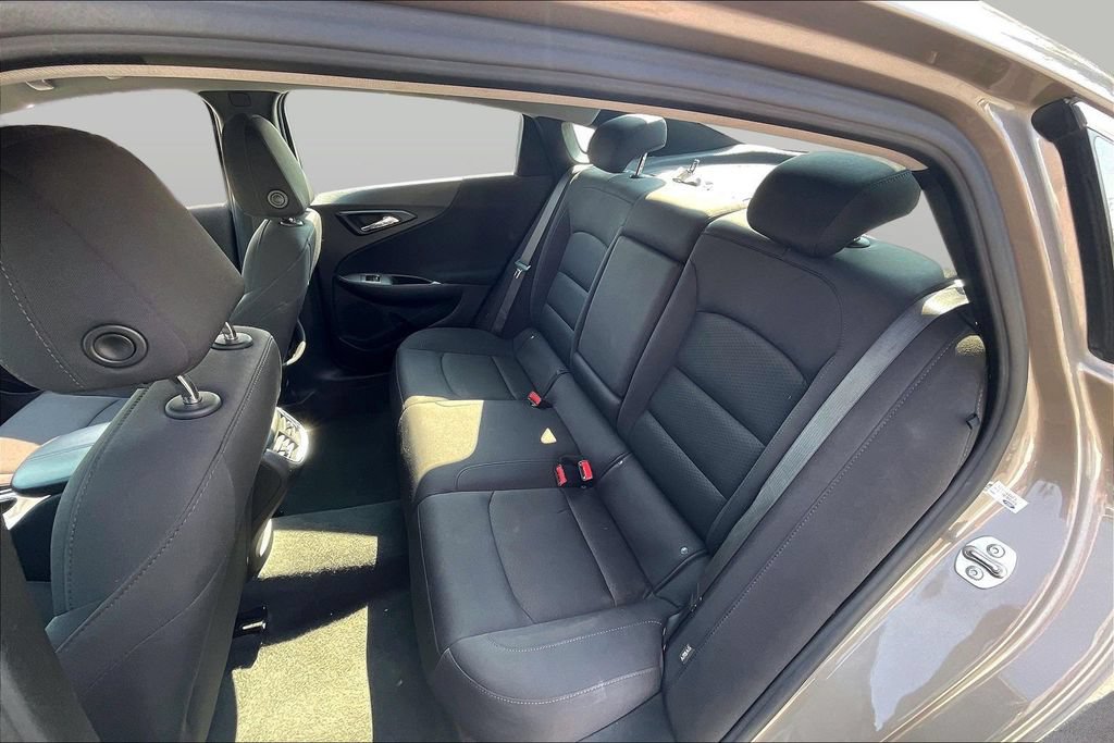 Used 2024 Chevrolet Malibu LT FWD image 26