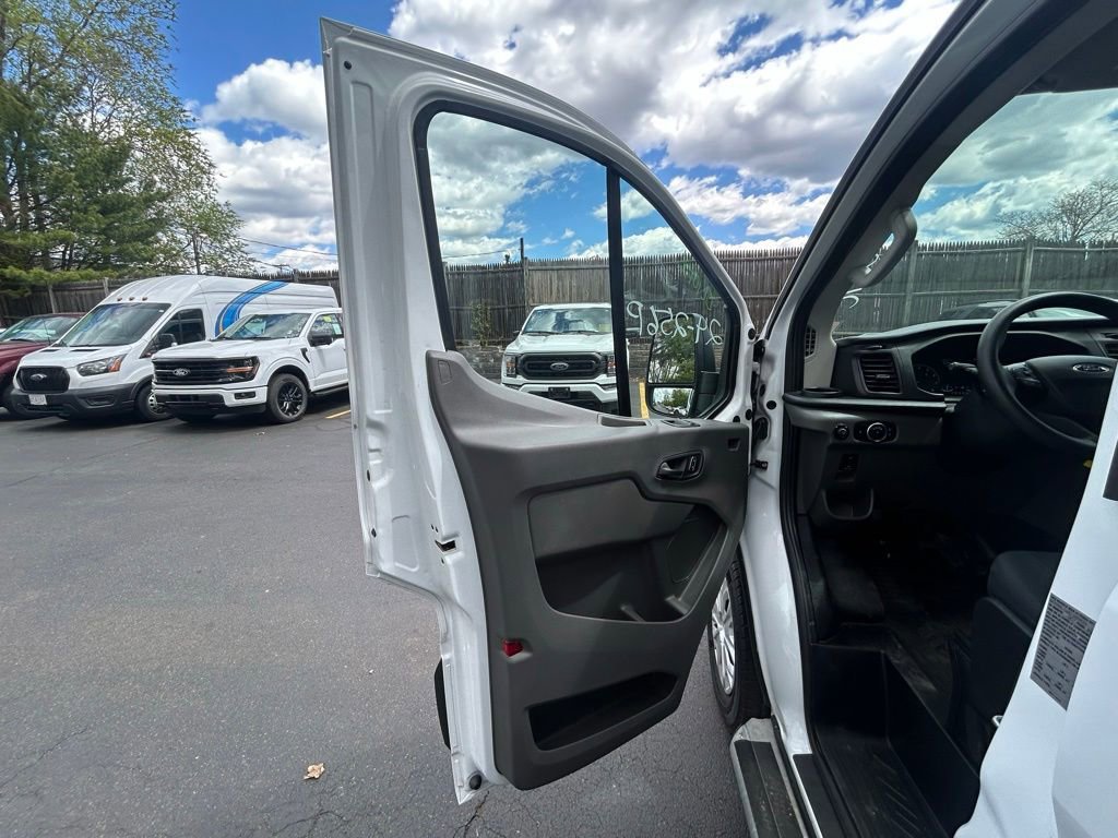 Certified 2024 Ford Transit 250 Low Roof w/ Exterior Upgrade Package RWD image 16