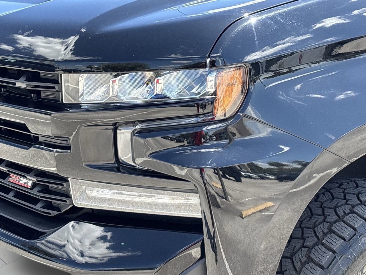 Used 2021 Chevrolet Silverado 1500 LT Trail Boss w/ Convenience Package II image 6