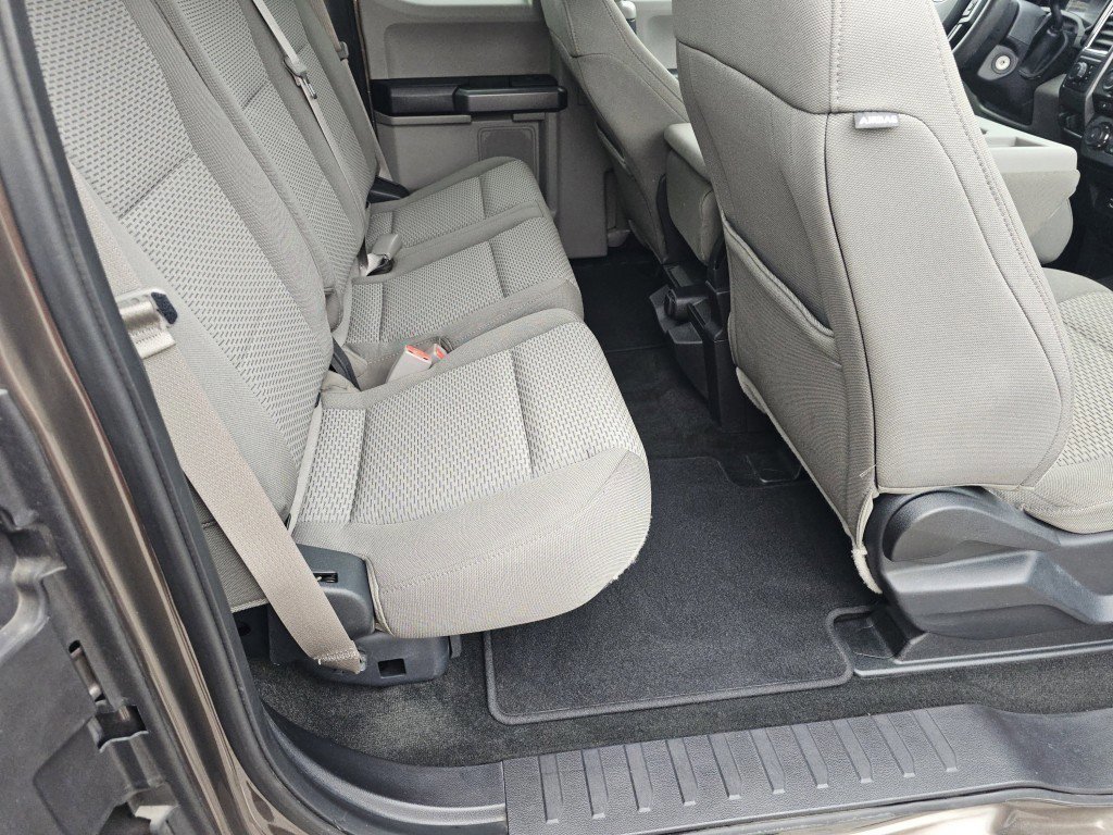 Certified 2017 Ford F250 XLT w/ XLT Value Package image 12