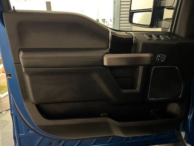 Certified 2021 Ford F250 Platinum w/ FX4 Off-Road Package image 15