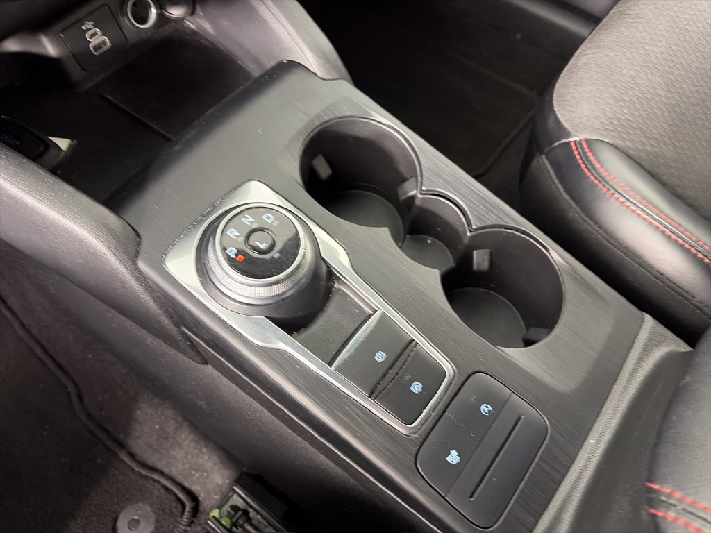 Certified 2025 Ford Escape ST-Line Select AWD/4WD image 20
