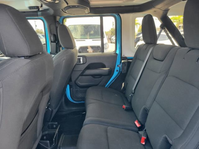 Used 2021 Jeep Wrangler Unlimited Sahara image 9