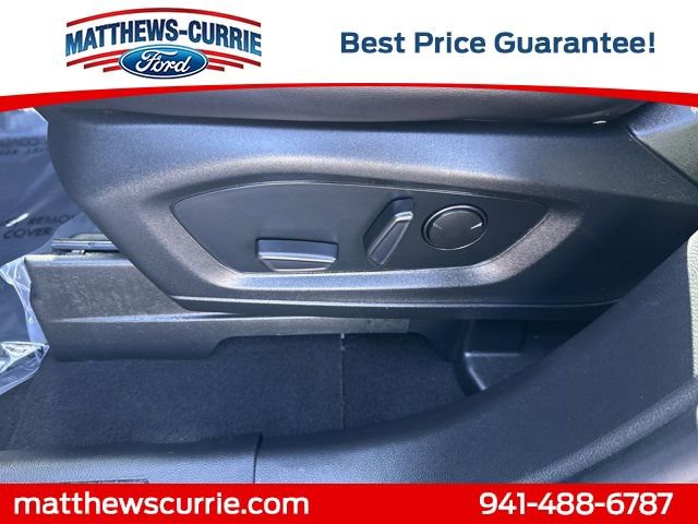 Certified 2024 Ford Explorer XLT w/ Equipment Group 202A RWD image 10