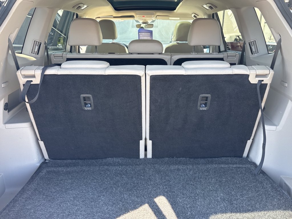 Used 2018 Volkswagen Atlas SEL AWD/4WD image 31