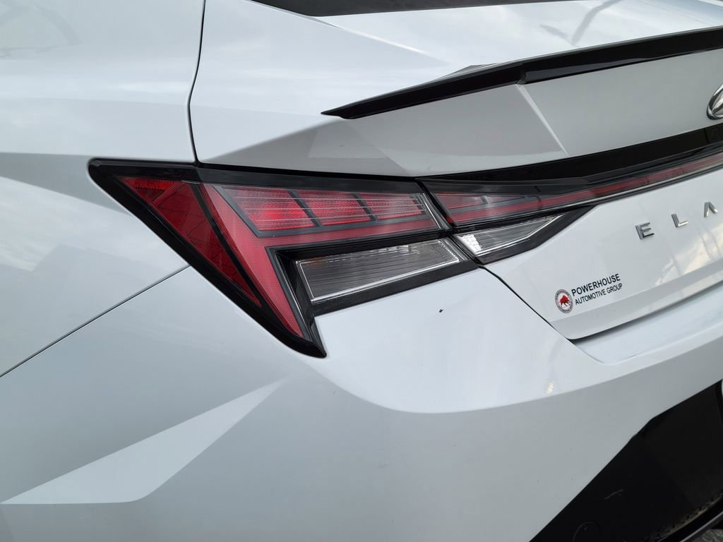 Used 2022 Hyundai Elantra N Line image 12