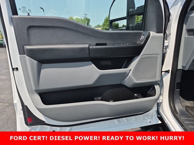 Certified 2024 Ford F250 XL w/ FX4 Off-Road Package AWD/4WD image 12