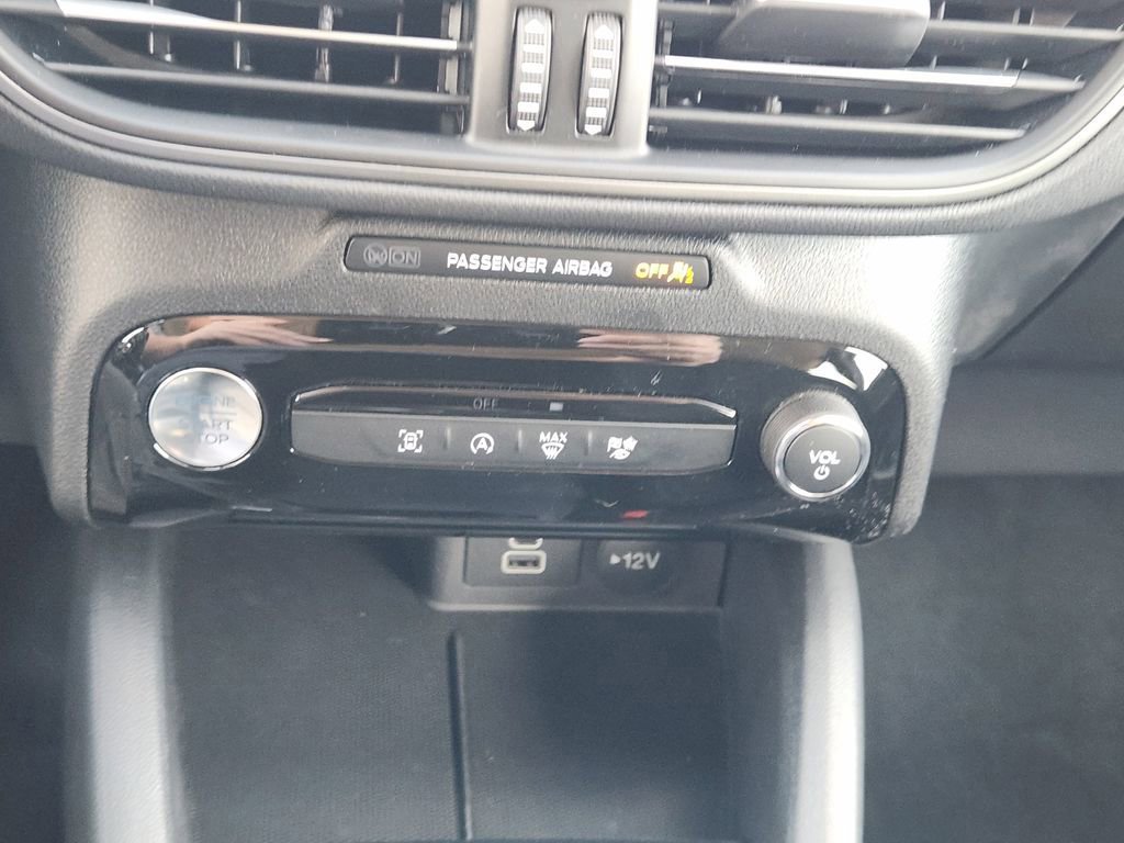 Certified 2025 Ford Escape Active w/ Tech Pack #1 image 18