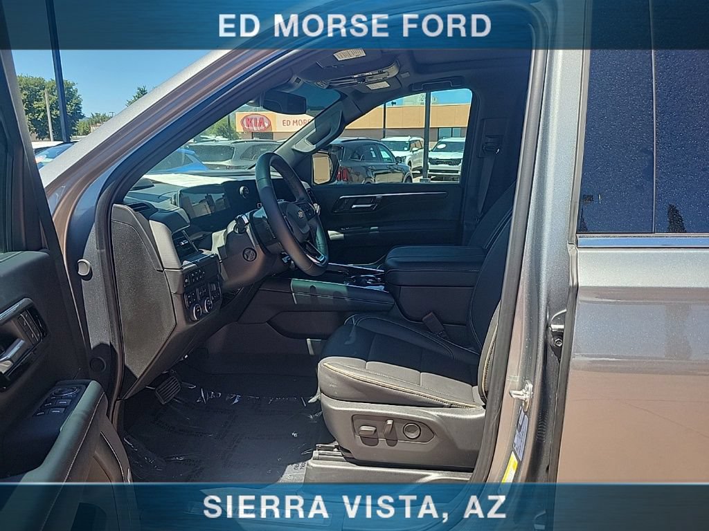 Used 2025 Chevrolet Tahoe Premier w/ Sun And Tow Package AWD/4WD image 13