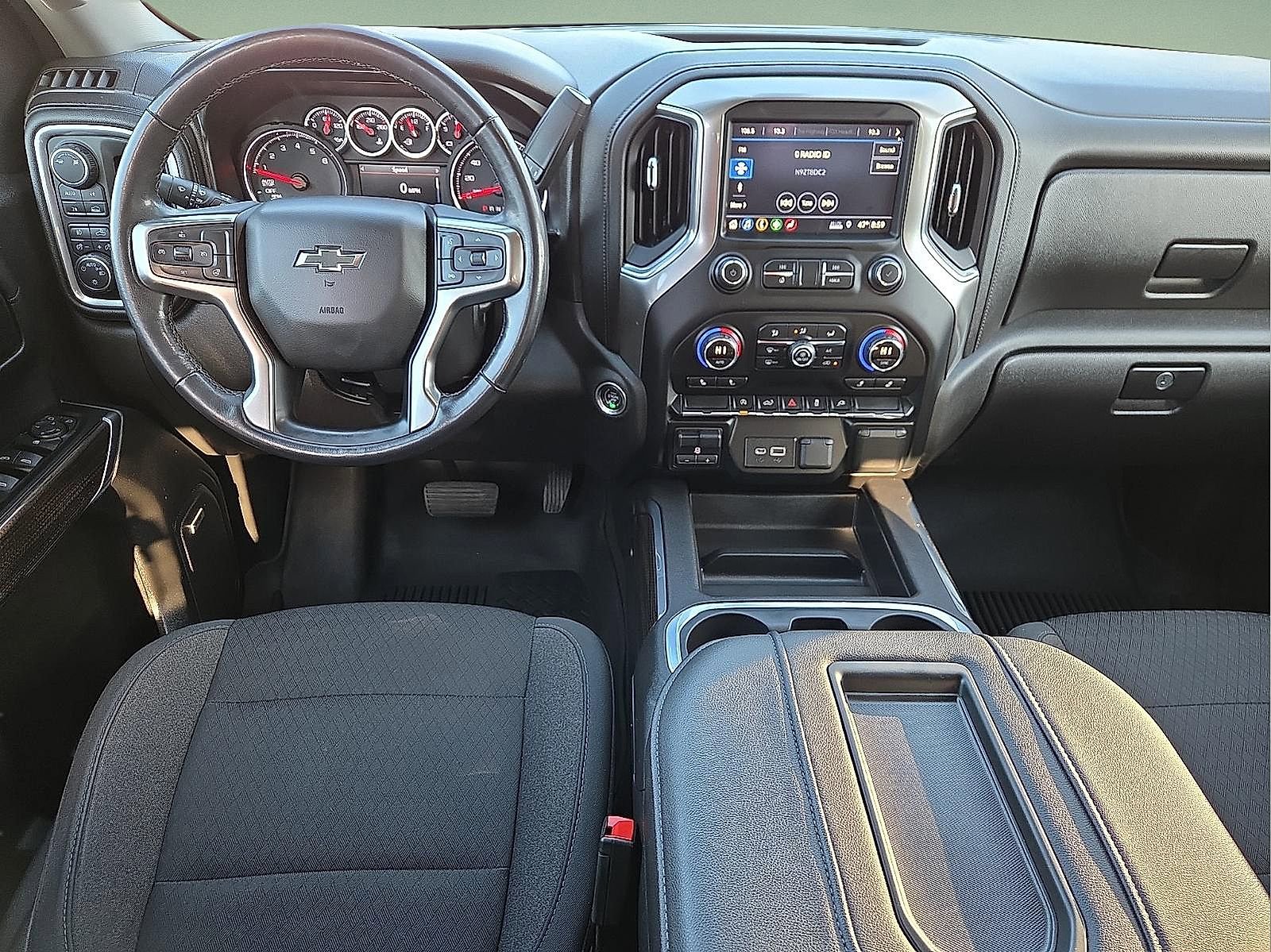Used 2019 Chevrolet Silverado 1500 RST w/ All-Star Edition image 11