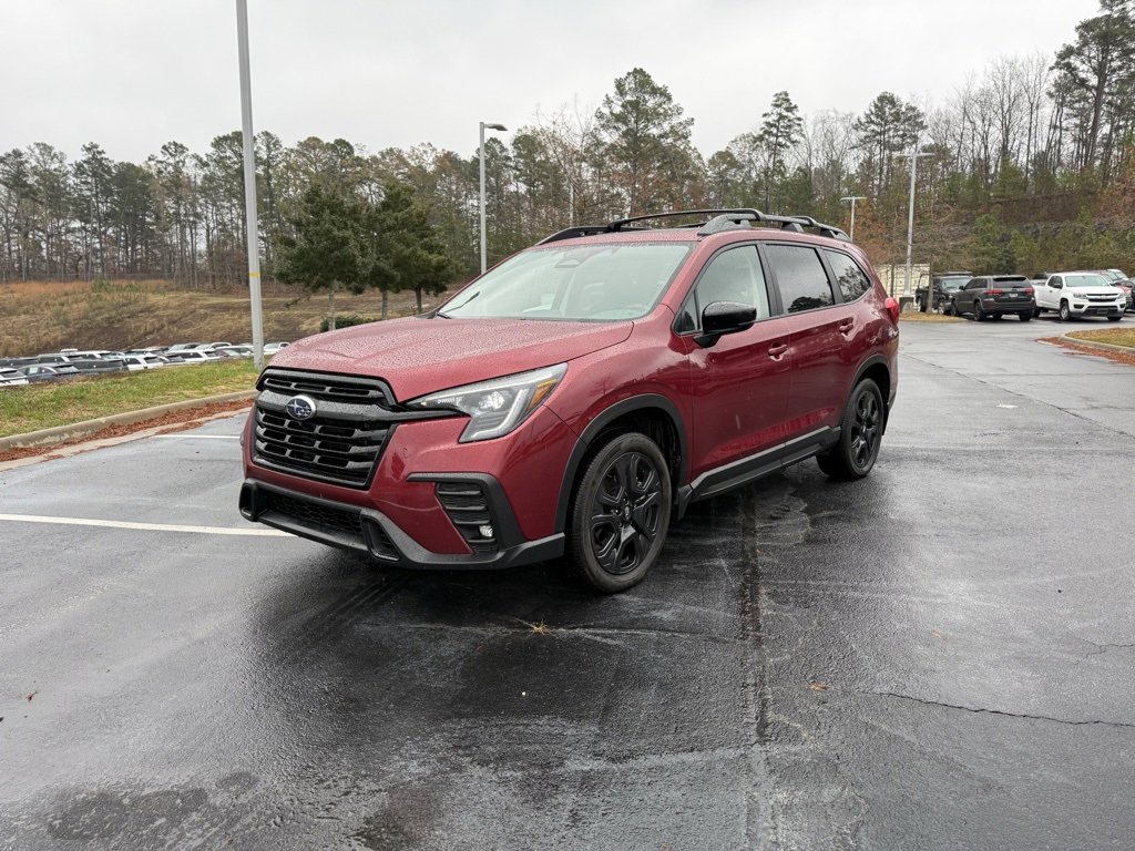 Used 2025 Subaru Ascent Bronze Edition image 3
