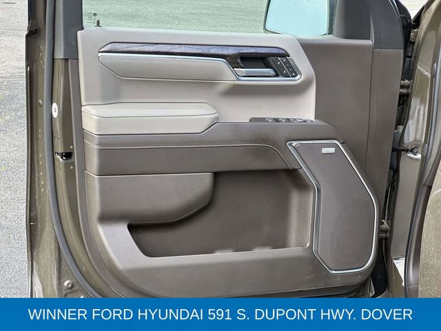 Used 2023 Chevrolet Silverado 1500 LTZ AWD/4WD image 10