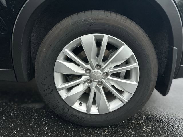 Used 2025 Mitsubishi Outlander ES FWD image 10