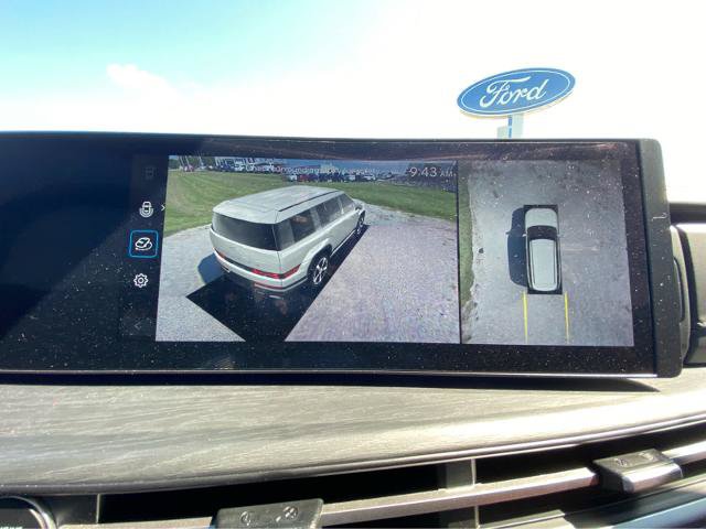 Used 2025 Hyundai Santa Fe Limited FWD image 33
